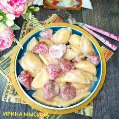 Вареники с творогом и клубникой 