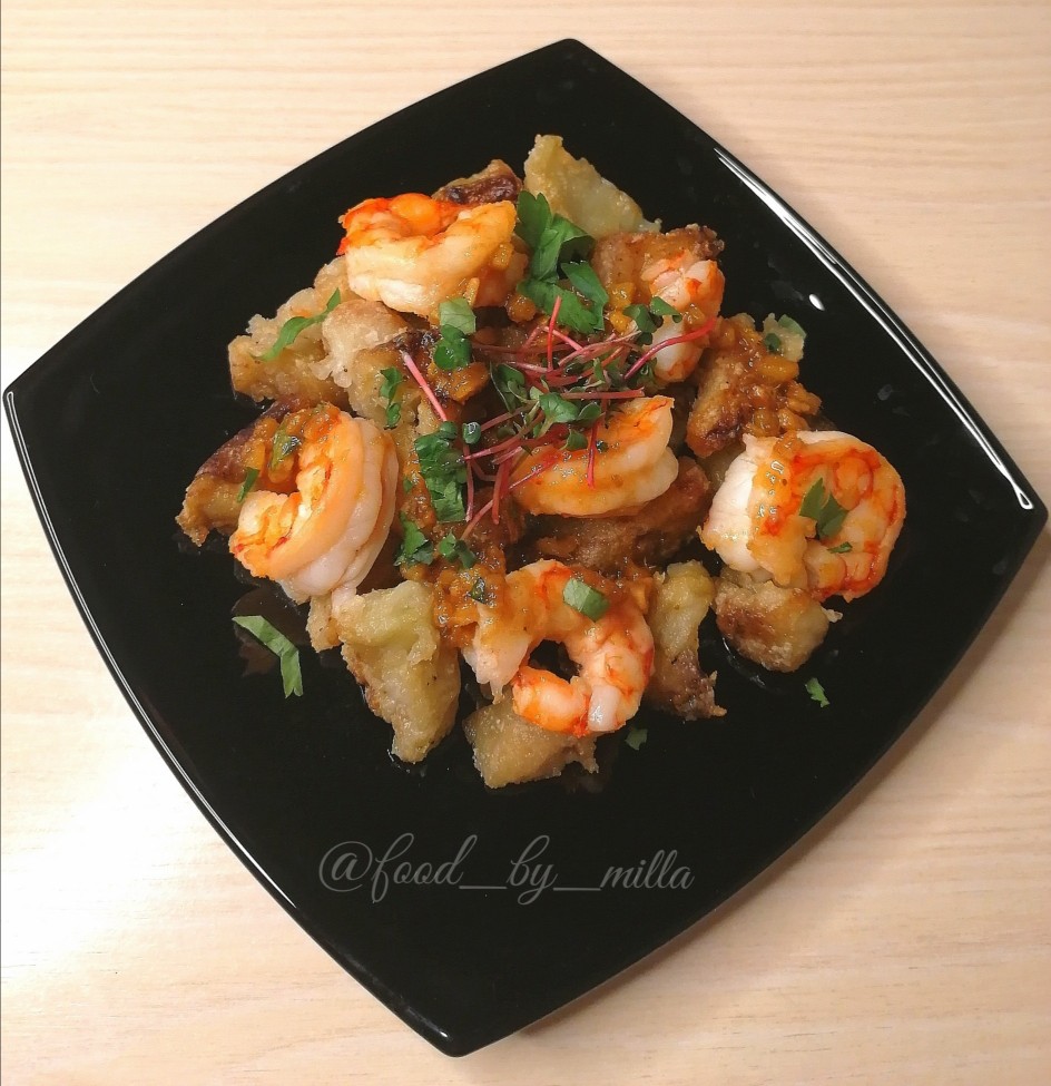 Баклажаны с креветками