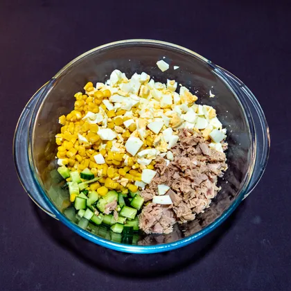 Салат с тунцом и кукурузой | Простой и вкусный салат