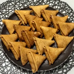 Блинчики на ряженке с начинкой из яблок