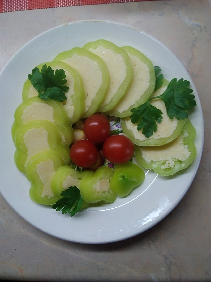Перец фаршированный сыром