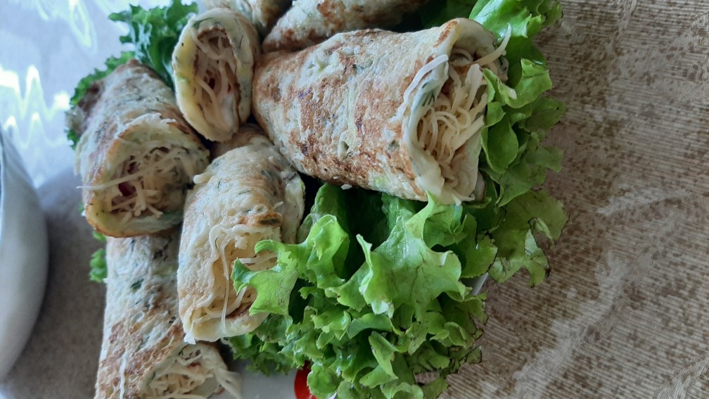 Кабачковые рулетики