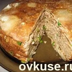 Пирог блинный с курицей и грибами