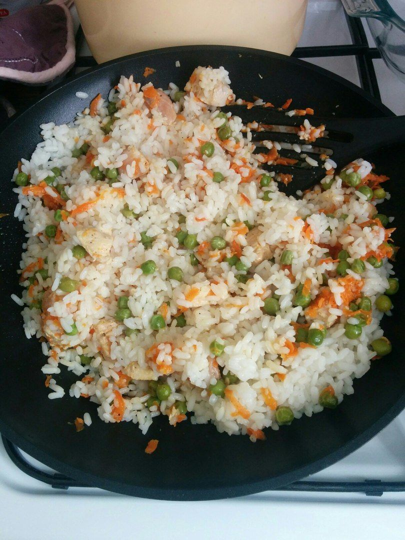 Рис с куриным филе и овощами