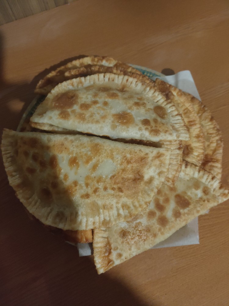 Чебуреки с заварного теста