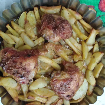 Картофель с куриными бёдрами в духовке 😍😘😍😘