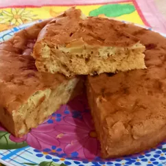 Шарлотка в мультиварке