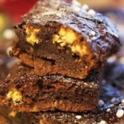 Брауни шоколадный с печеньем
