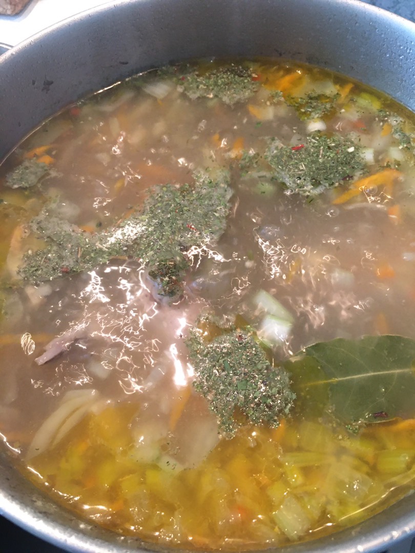 Картофельный суп с рёбрами