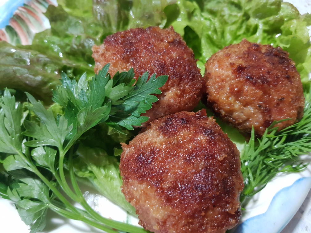 Котлетки Мясо и специи