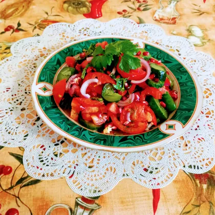 Овощной салат с гранатом