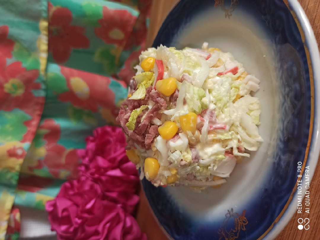 Салат с крабовыми палочками