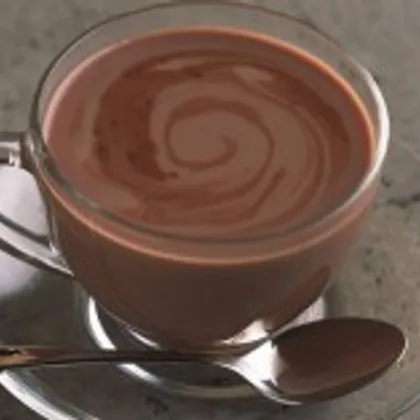 Напиток шоколадный со сливками по-болгарски