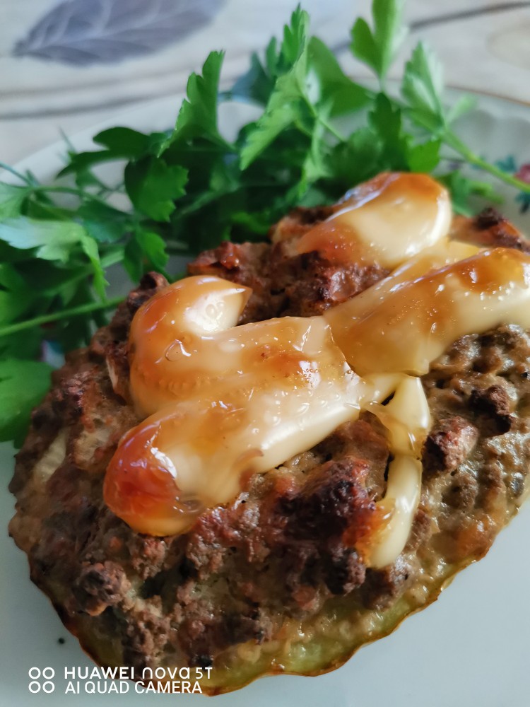 Котлета печеночная на кабачке