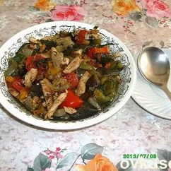 Курица с овощами