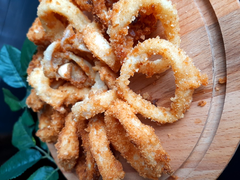Кольца кальмаров в панировке на сковороде – пошаговый рецепт с фото