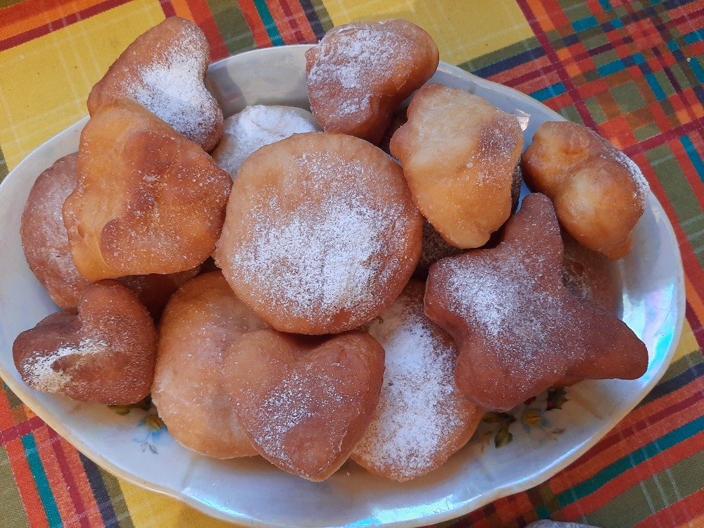 Берлинеры (пончики)