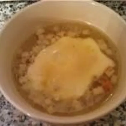 Луковый суп с сухариками