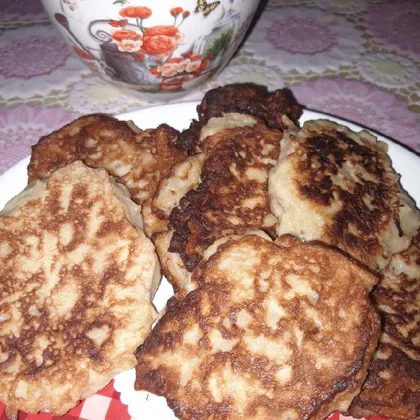 Яблочные оладьи 🥞