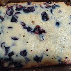 Пирог из замороженной черешни