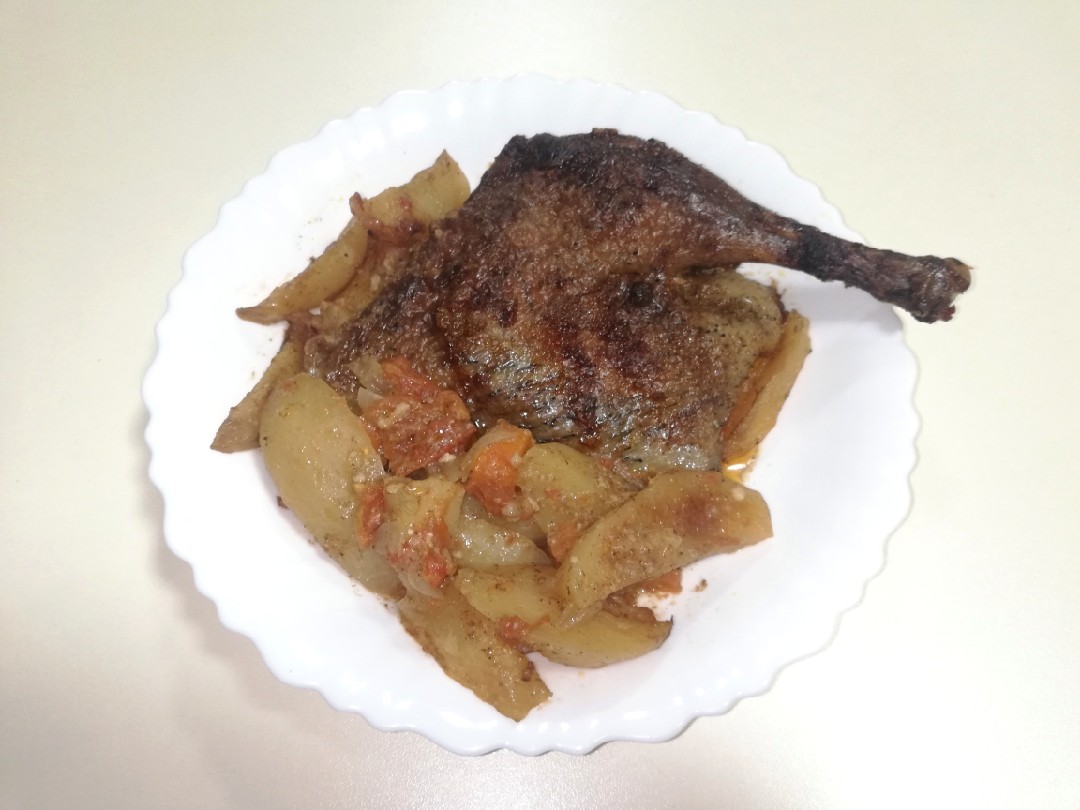 Утка с овощами