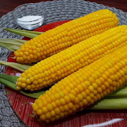 Кукуруза вкусная и сочная