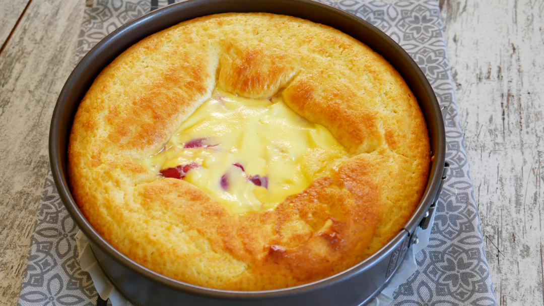 Творожно - фруктовый пирог "Вулкан"