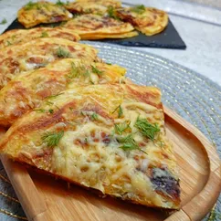 Роти с начинкой из сыра и чоризо