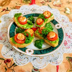 Брускетта с креветками