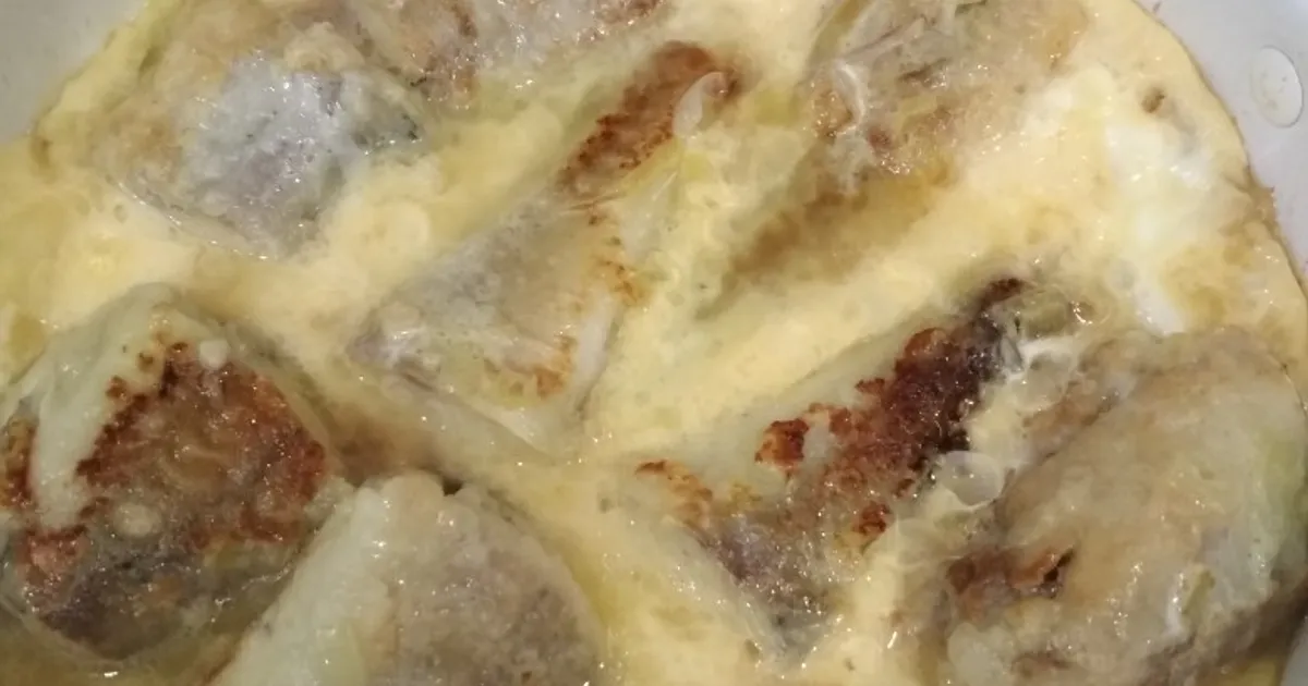 Минтай жареный с луком и яйцом рецепт с фото пошаговый от Елена ...