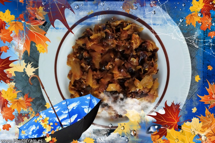 Капусточка тушёная с опятами (грибочками)