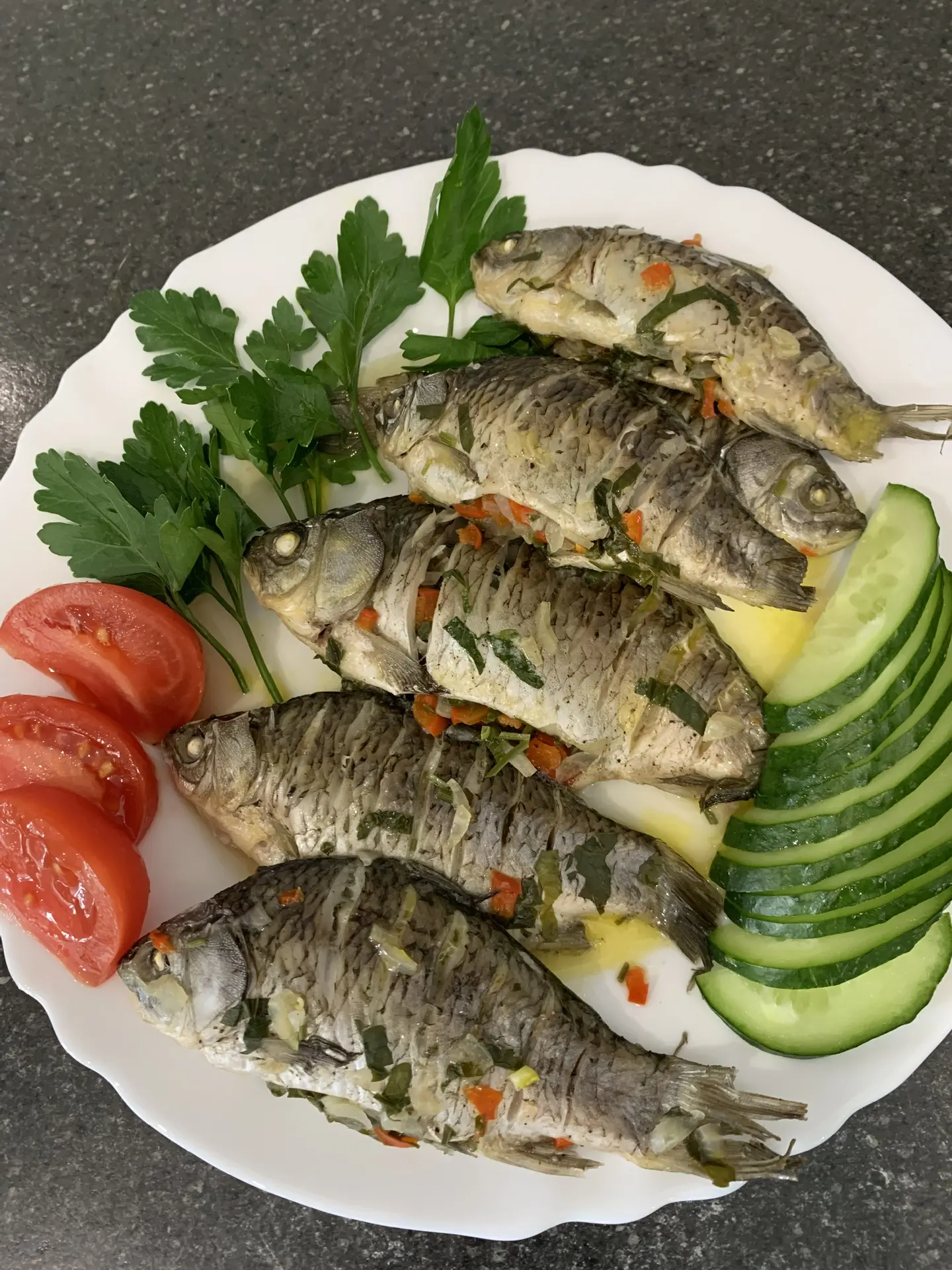 Карась запечённый в фольге