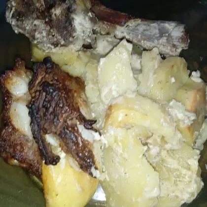 Рёбра свиные с картофелем в духовке