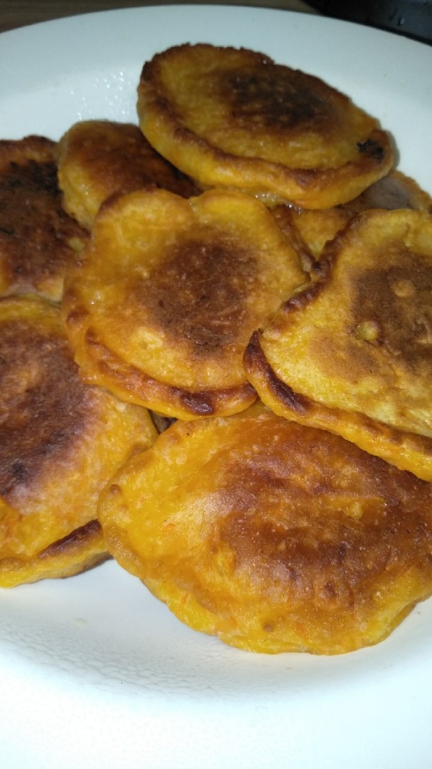 Морковные оладушки