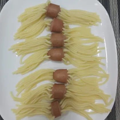 Спагетти в сосиске