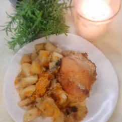 Курица с ананасами и картофелем 