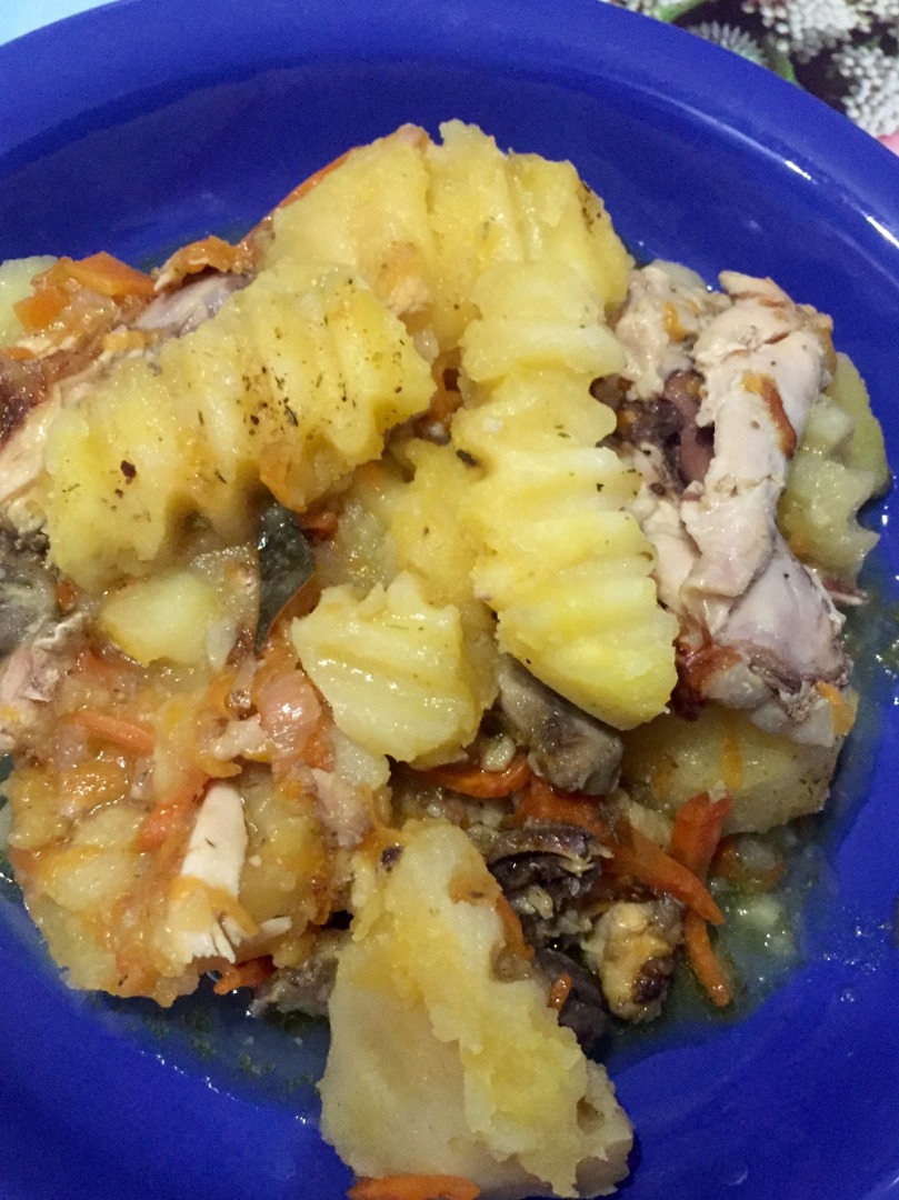 Картошка тушёная с курицей – рецепт в мультиварке