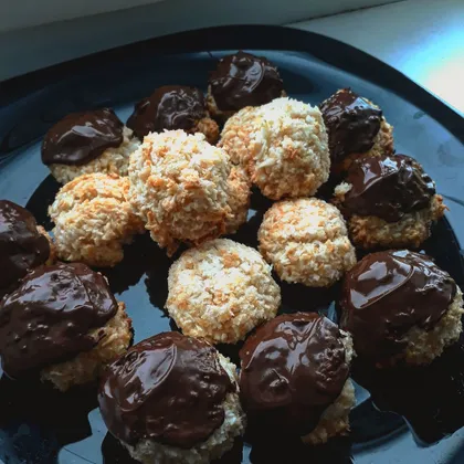 Кокосовые печенья с шоколадом