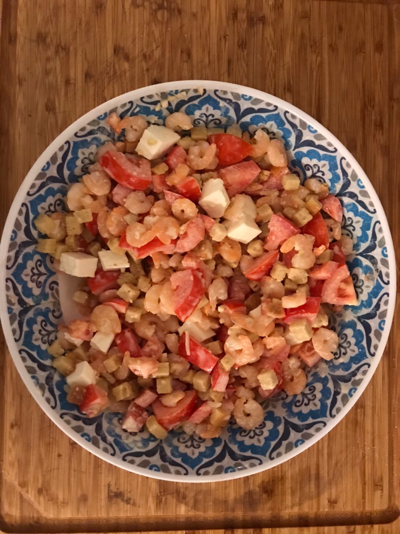 Салат с креветками