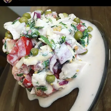 Вкусный салатик из куриного филе с горошком 💚💚🥬