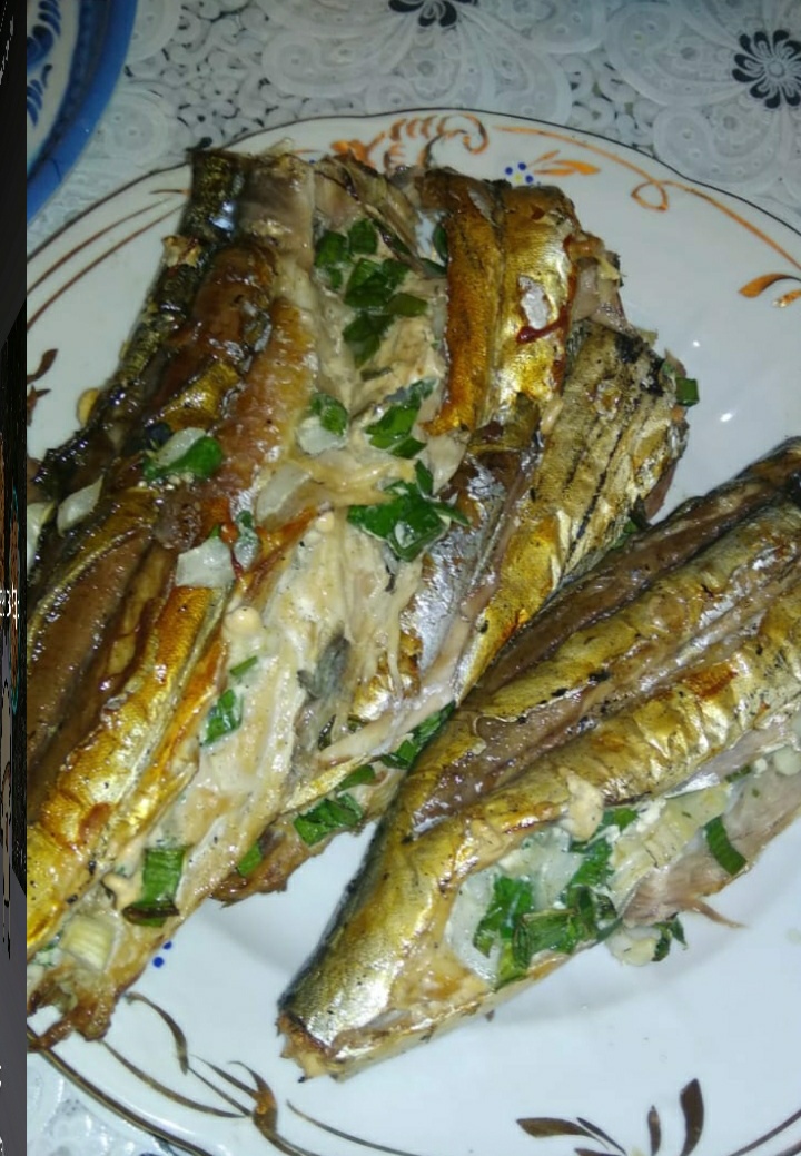 Скумбрия на мангале😋😋😋😋🤤🐟