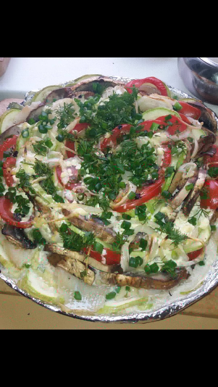 "Рыбно-Овощной слоённый торт"