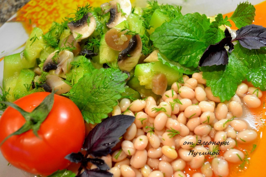 Кабачок с фасолью