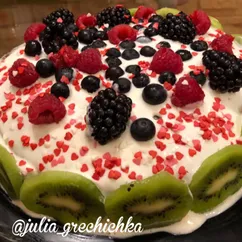 Торт 🍰 «Пчелка» 🐝с фруктами 🍌🥝