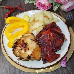 Шашлык из куриных бёдер на сковороде