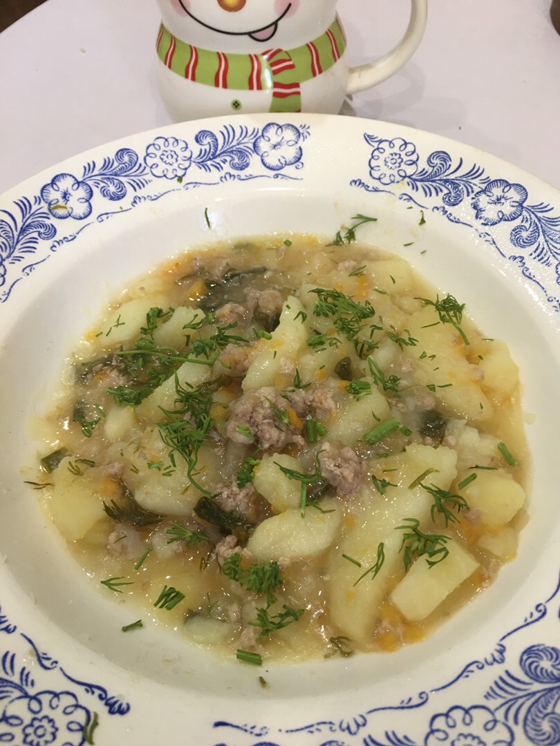 Картофель тушеный с фаршем