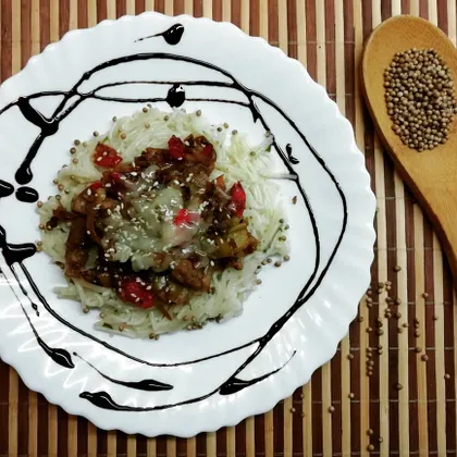 Вермичелли со свининой, болгарским перцем и сыром 🍝