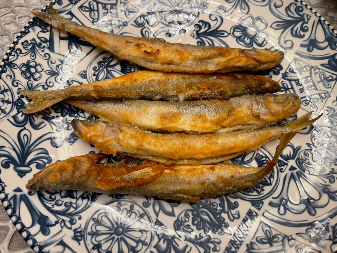 Жареная корюшка