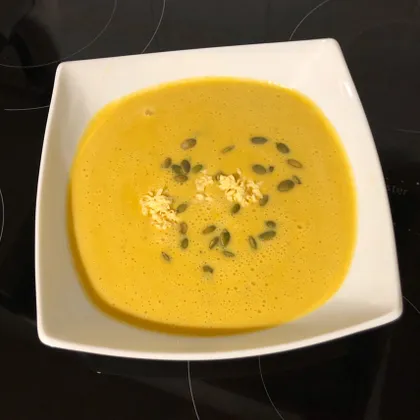 Тыквенный крем-суп с сыром
