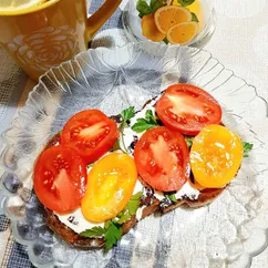 Гренки с помидорами и сыром🥙